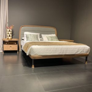 Αρμονία σε ρίζα καστανιάς 